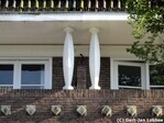 Balkon met zuiltjes en wybertjes
<br/>
Gert-Jan Lobbes, 2016